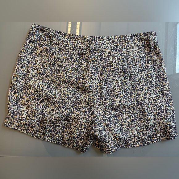 BCBGeneration Navy High Waist Silky Satiny Dainty Abstract Dots Shorts Small - Picture 9 of 9